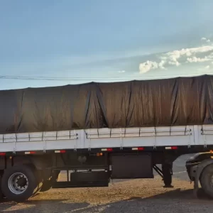 GRANELEIRA GUERRA 2011/12 com pneus LS 1.80alt. 5151