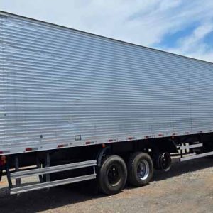 BAÚ NOMA 2011/11 15.10mt. 2.70alt.teto 2.50larg. c/pneus 5E12