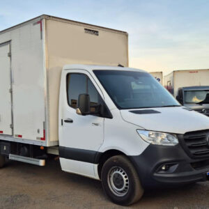 MERCEDES 315CDI 2022/23 4.10mt. 2.37alt. 2.08larg. 210346km 4B26