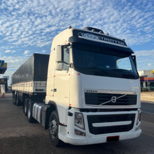 VOLVO FH 460 6X2 2014/14 1.143.769km 8700