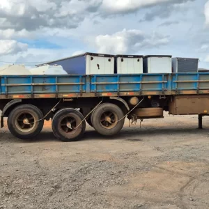 CARGA SECA RANDON 2004/05 13.5mt. porta container/ com pneus 5376