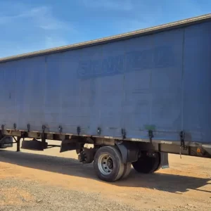 SIDER GUERRA 2003/03 30 palets 15.40mt. 2.80alt. sem pneus 5D20