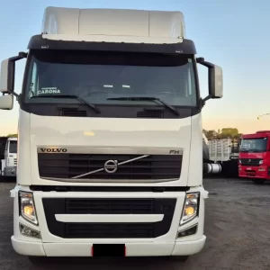 VOLVO FH440 6X2 2010/10 1028379km Automático 4729