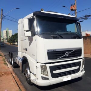 VOLVO FH 440 6x4 2011/11 motor novo 1385132km 2738