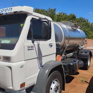 V.W 13.180 4x2 2001/01 8.000ml 903566km 9C70