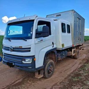 V.W DELIVERY 11.180 2024/25 4X4 50.939km 8B49