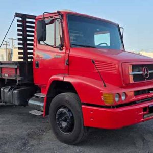 MERCEDES L 1620 2002/02 6X2 411.475km 8mt. carroceria 6J78