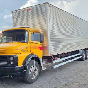 MERCEDES L 1517 6X2 1986/87 12mt. 2.60 alt  2.50larg REDUZIDO 237.197km 5I77