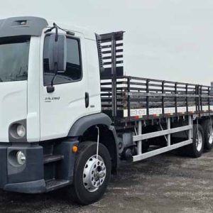 V.W 24.280 6X2 2019/20 ar condicionado 117.723km 8.50mt. carroceria 9895