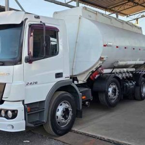 MERCEDES ATEGO 2426 2013 4 eixos 20.000ml 4 bocas 712.245km 3E39