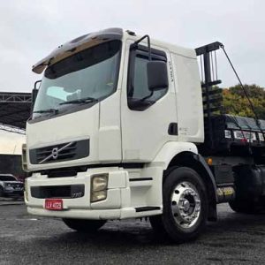 VOLVO VM 270 6X2 2012/12 8.20mt. carroceria 793.557km 4029